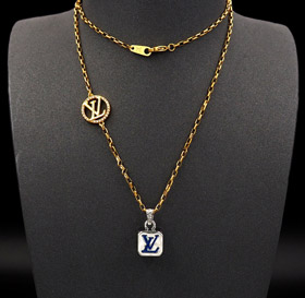Louis Vuitton LV letter pendant stacked dice necklace-3574